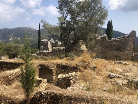 Αυτοψία Μενδώνη σε έργα πολιτισμού στην Ιθάκη