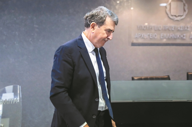 Η χαμένη «αύρα» του Μιχάλη Χρυσοχοΐδη