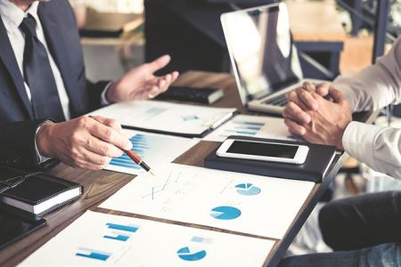 Το Ταμείο Ανάκαμψης φέρνει deals στην αγορά