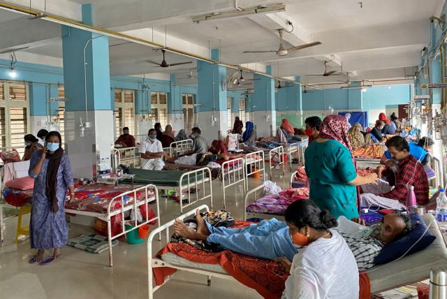 Μυστηριώδης πυρετός σκοτώνει παιδιά στην Ινδία | tovima.gr