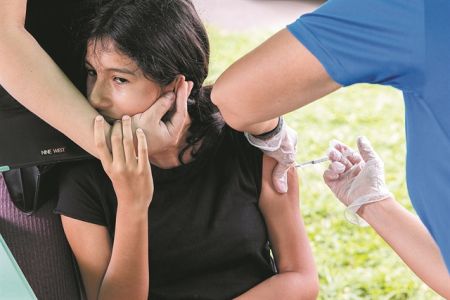 SARS-COV-2 -Ποιες είναι οι νέες «συνταγές» εμβολίων που μαγειρεύονται στα εργαστήρια