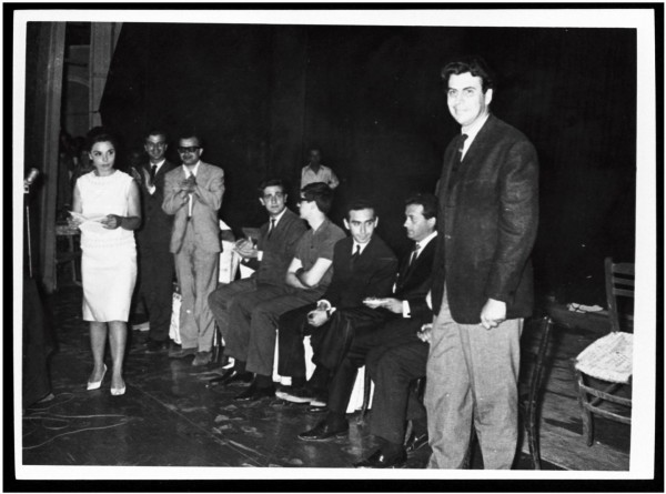 Μίκης Θεοδωράκης – Αγνωστα στιγμιότυπα μιας πολυτάραχης ζωής