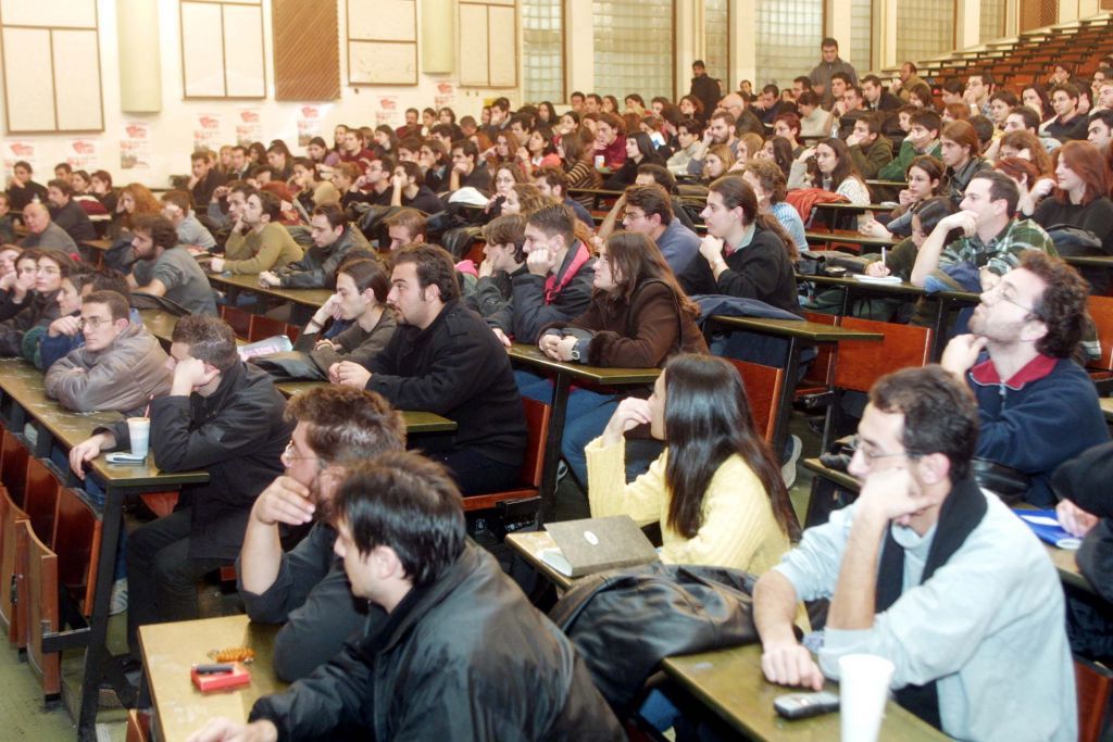 Κορωνοϊός – Δια ζώσης τα μαθήματα στα ΑΕΙ – Όλα τα μέτρα κατά του ιού