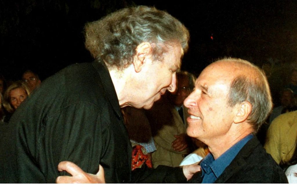 Ο Κώστας Σημίτης για τον Μίκη Θεοδωράκη – «Τον αποχαιρετούμε με ευγνωμοσύνη»