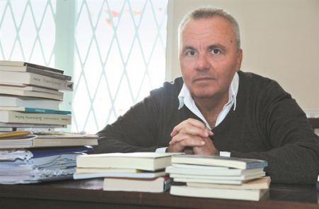 Σωτήρης Δημητρίου – «Ο λόγος των χωριατών είναι ποιητικός»