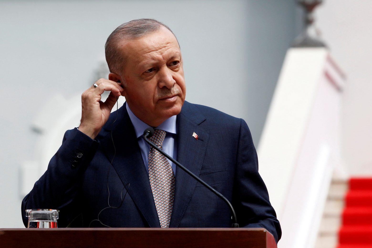 Ερντογάν – «Φουντώνουν» και πάλι οι φήμες για την υγεία του – «Έχει πολύ σοβαρά προβλήματα»