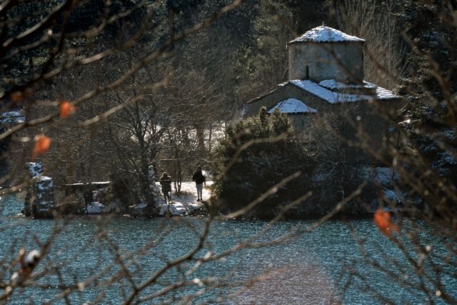 Καιρός – Έρχεται η «ψυχρή λίμνη» – Πότε και από πού ξεκινούν οι καταιγίδες