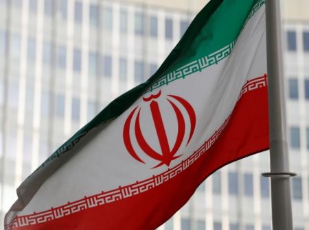 Ιράν – Συμφώνησε να επιστρέψει στο τραπέζι των συνομιλιών για το πυρηνικό πρόγραμμα