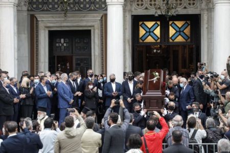 The Greek nation bids farewell to beloved composer Mikis Theodorakis