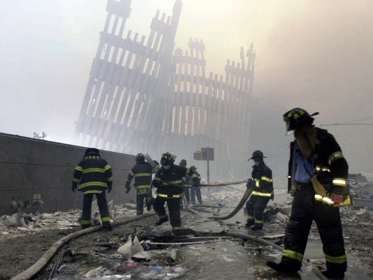 11 Σεπτέμβρη – Οι ήρωες πυροσβέστες – Η πιο πολύνεκρη πυροσβεστική επιχείρηση στην ιστορία των ΗΠΑ | tovima.gr