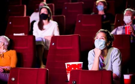 Μόνο με rapid test η είσοδος σε θέατρα, σινεμά και μουσεία για τους ανεμβολίαστους