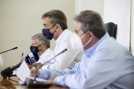 Μητσοτάκης σε αγρότες – Πρωταγωνιστής στο αναπτυξιακό άλμα ο πρωτογενής τομέας