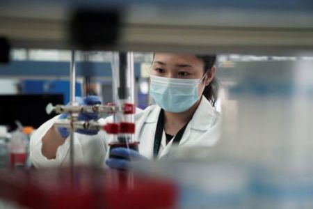 Κορωνοϊός – H γενετική προδιάθεση για COVID-19 «εγκυμονεί» θρομβώσεις