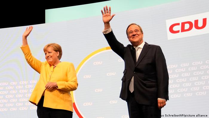 Η Άγκελα Μέρκελ κάνει προεκλογικό αγώνα