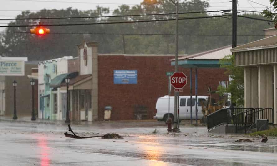 Ο τυφώνας «Νίκολας» απειλεί τις ΗΠΑ – Σε κατάσταση έκτακτης ανάγκης η Λουιζιάνα