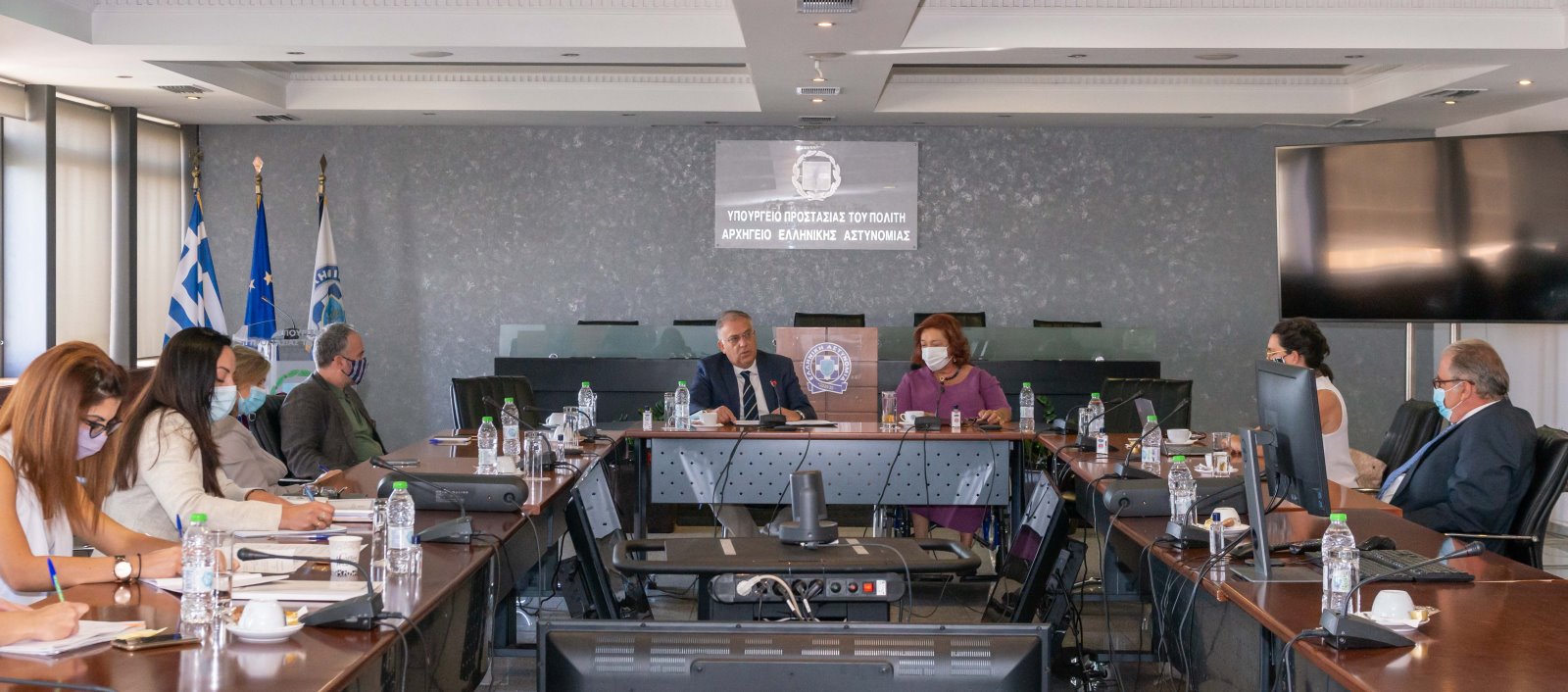 Εκστρατεία ενημέρωσης στα σχολεία κατά της τρομοκρατίας προτείνει ο Θεοδωρικάκος