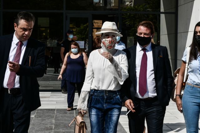 Επίθεση με βιτριόλι -Τι είπε η μητέρα της Ιωάννας Παλιοσπύρου στο δικαστήριο | tovima.gr