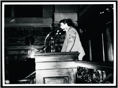 Ο κοινοβουλευτικός Μίκης – Ο «Δόκτωρ Ζιβάγκο» και ο «Δόκτωρ Θεοδωράκης»