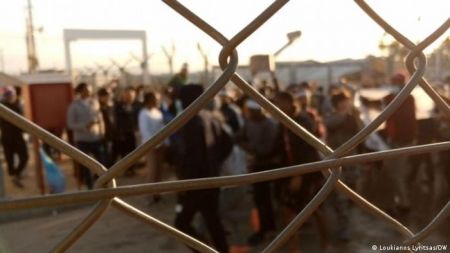 Πώς ο Ερντογάν χρησιμοποιεί τους μετανάστες στην Κύπρο