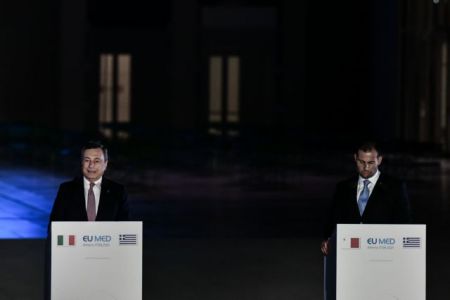 Παρέμβαση της ΕΕ για τις αυξήσεις στο ρεύμα ζήτησαν οι ηγέτες του EUMED9 – Τι είπαν Ντράγκι, Σάντσεθ και Μητσοτάκης