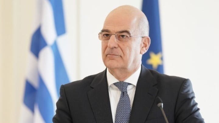 Νίκος Δένδιας: Επικοινωνία με τον ουκρανό ΥΠΕΞ και τον πρόεδρο της Διεθνούς Επιτροπής Ερυθρού Σταυρού