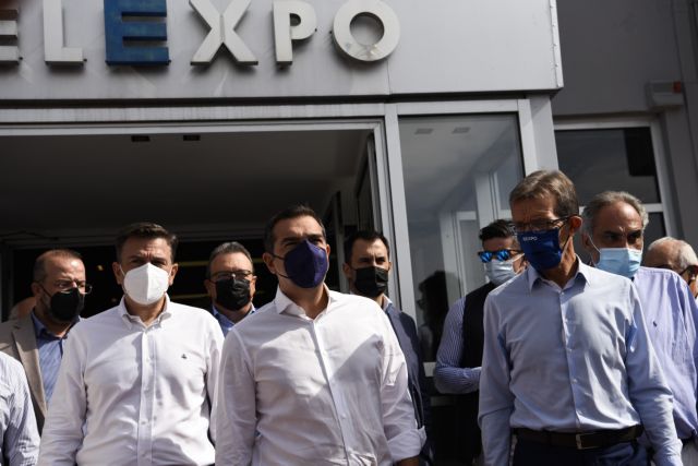 ΔΕΘ – Τσίπρας – Δεσμεύεται για αύξηση στον κατώτατο μισθό στα 800 ευρώ – Βασικό όπλο κατά Μητσοτάκη τα εργασιακά