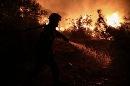 Κλιματική αλλαγή – Ρεκόρ εκπομπών άνθρακα από τις πυρκαγιές του 2021 σε πολλές περιοχές του πλανήτη