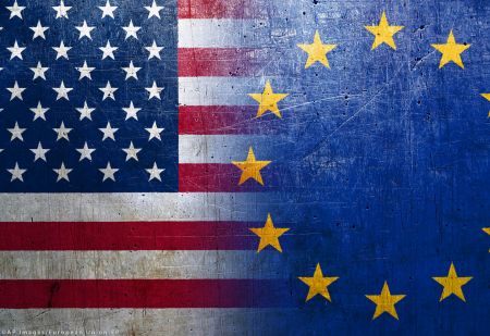 Υπόθεση AUKUS – Πληγωμένη η ΕΕ, αλλά απρόθυμη για «πόλεμο» με τις ΗΠΑ