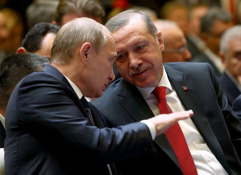 Erdogan pursues even closer strategic relations with Russia after cold shoulder from Biden | tovima.gr