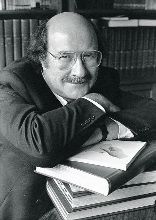 Αντόνιο Σκάρμετα – Το «Οχι» της ελπίδας