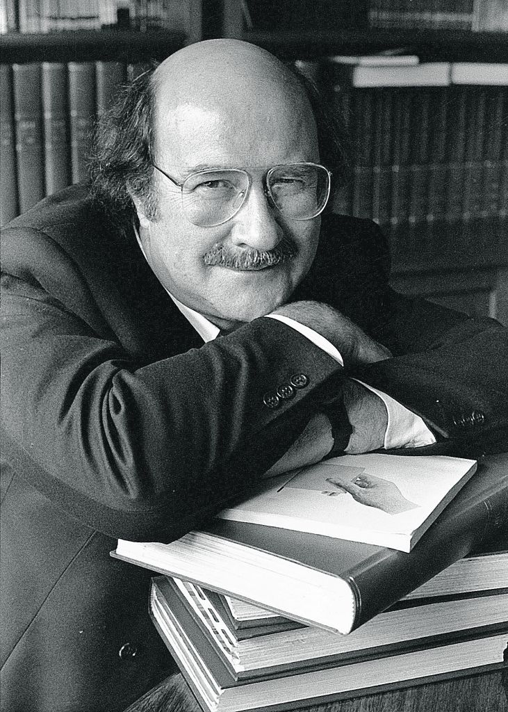 Αντόνιο Σκάρμετα – Το «Οχι» της ελπίδας