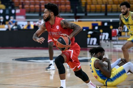 Πανέτοιμος για Ευρωλίγκα ο Ολυμπιακός (96-69)