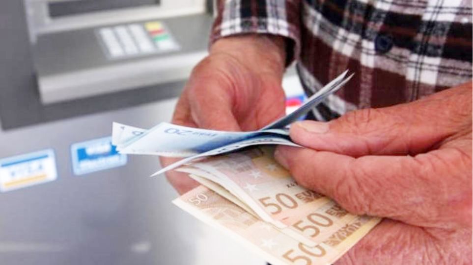 ΕΦΚΑ – Ποιοι θα πάρουν αναδρομικά την Τετάρτη