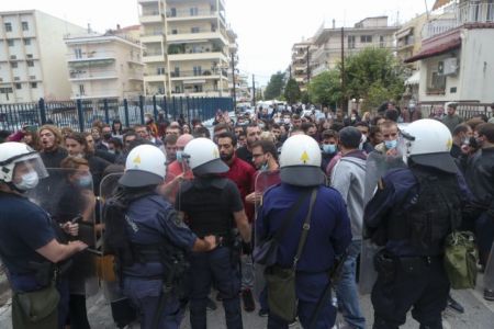Σταυρούπολη – Παρέμβαση εισαγγελέα για τα επεισόδια στο ΕΠΑΛ  ζητά η Κεραμέως