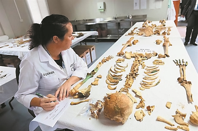 Κύπρος – Η εξαπάτηση των συγγενών των αγνοουμένων – «Ηξεραν, αλλά ήθελαν μανάδες να κλαίνε στα οδοφράγματα»