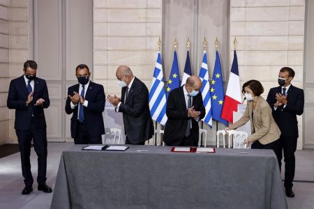 Συμφωνία Ελλάδας – Γαλλίας: Κατατέθηκε στη Βουλή – Όλα όσα προβλέπει