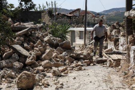 Σεισμός στην Κρήτη – «Το Αρκαλοχώρι βυθίστηκε κατά 15 εκατοστά – Τα 5,3 Ρίχτερ ισοπέδωσαν ό,τι είχε απομείνει»
