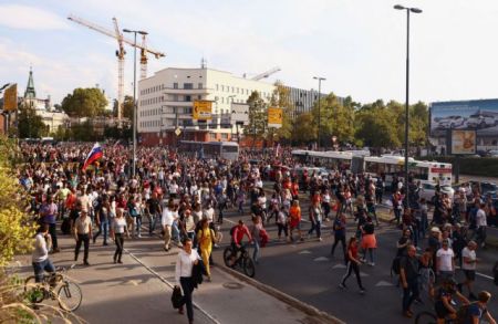 Σλοβενία – Μετά τον θάνατο 20χρονης ανεστάλη η χορήγηση του εμβολίου της J&J