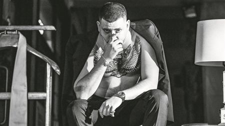 Η Τραπ που διεγείρει τη νεολαία