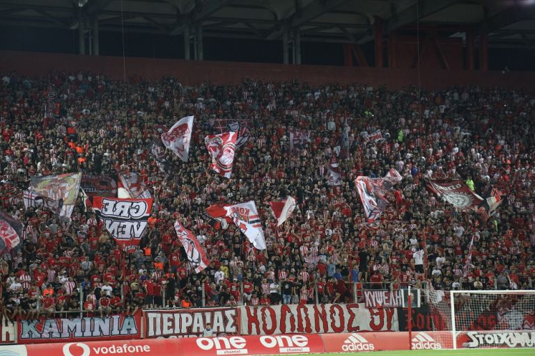 Ολυμπιακός – Τρέλα για ένα εισιτήριο στο ντέρμπι – 20.000 «έκλεισαν» θέση, κοντά το sold out