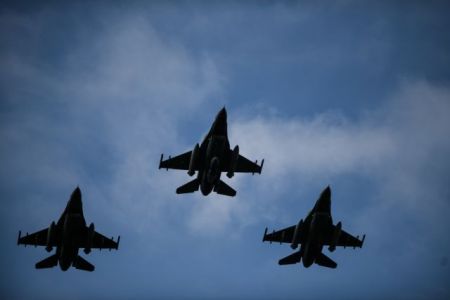 Υπό απειλή η ειρήνη στη Μεσόγειο – Φλερτάρει με το θερμό επεισόδιο η Τουρκία