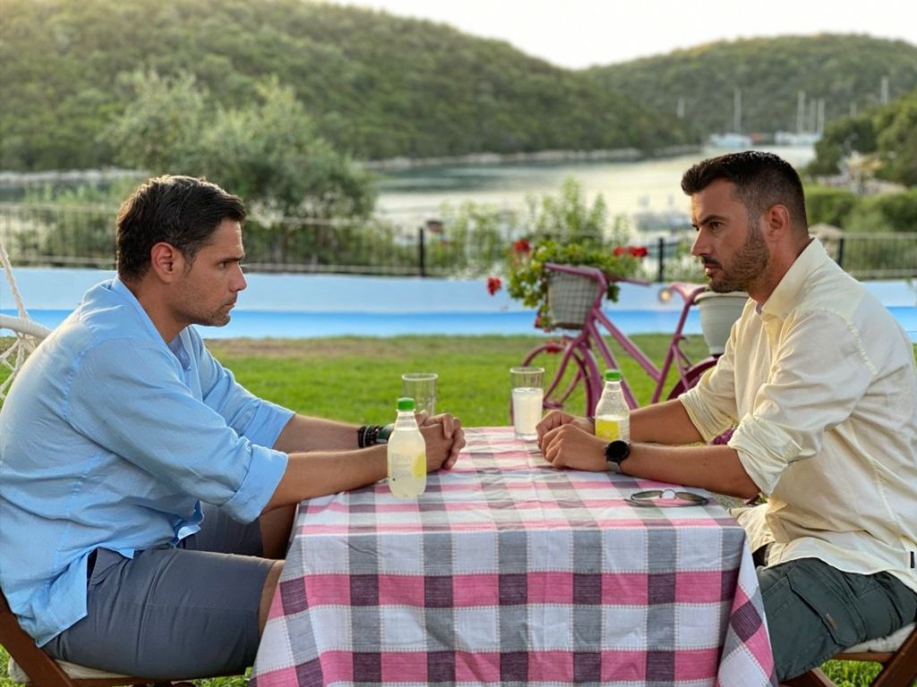 Επικές ψαριές Δημήτρη Ουγγαρέζου και Γιάννη Τσιμιτσέλη στο Fishy του Mega