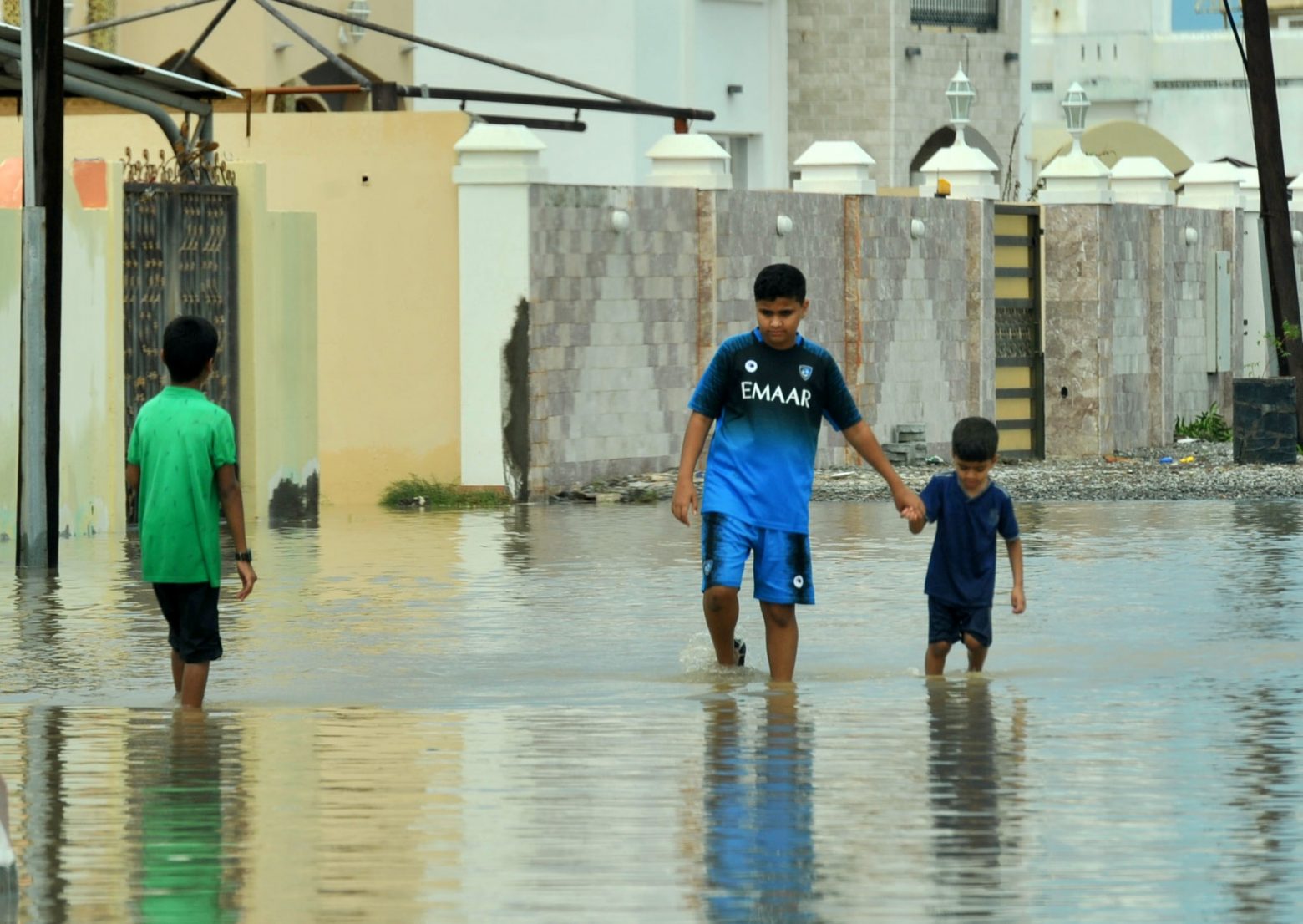 Ομάν – «Σάρωσε» τη χώρα ο κυκλώνας Σαχίν – Τουλάχιστον 11 νεκροί, πολλοί οι αγνοούμενοι