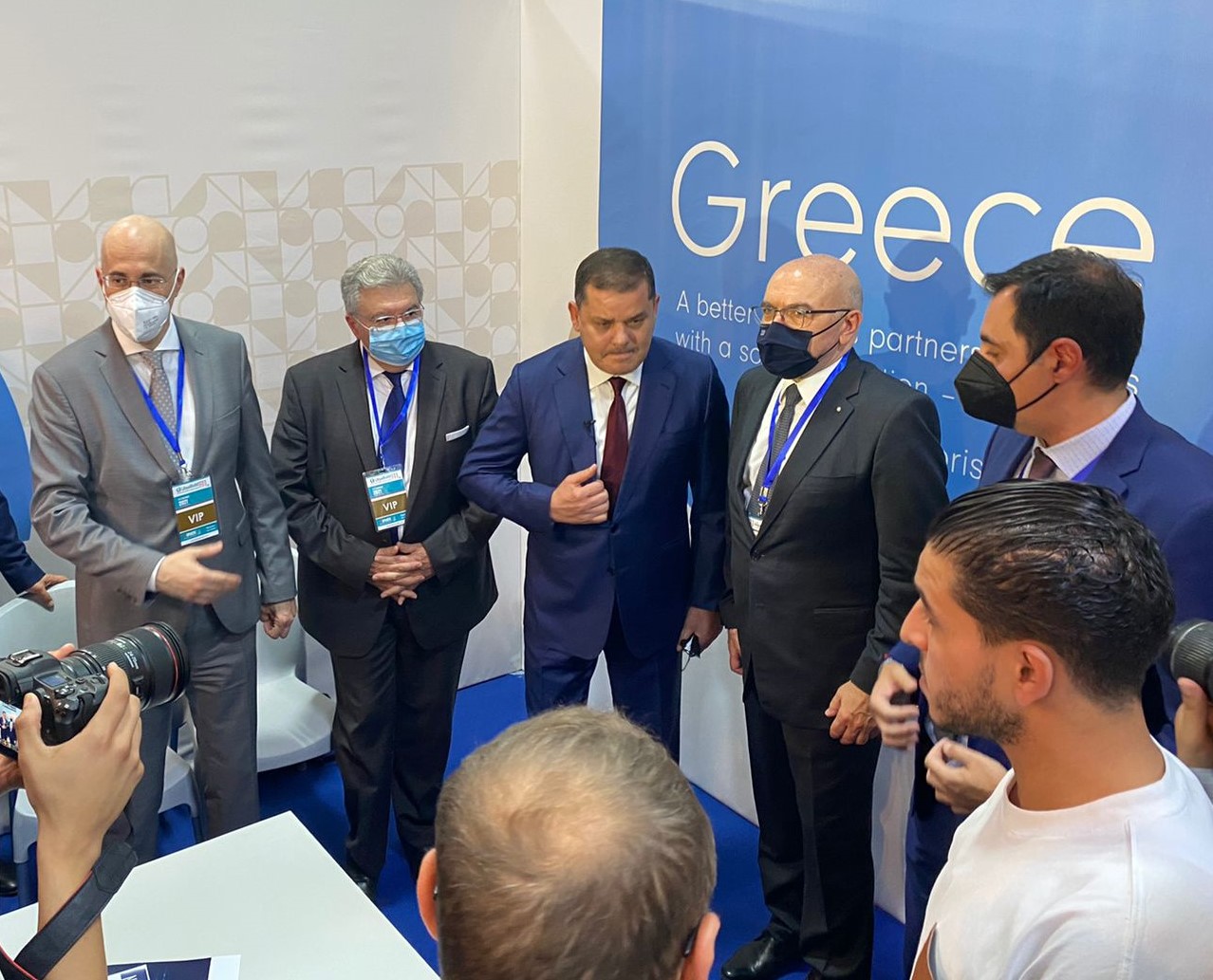 Η Αθήνα «χτίζει» την επιστροφή της στη Λιβύη