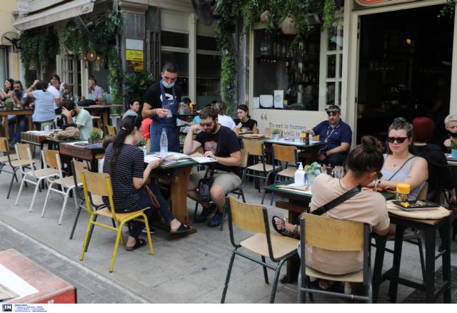 Κορωνοϊός – Επιστροφή στην κανονικότητα για εμβολιασμένους – Οι δέκα απαγορεύσεις για τους ανεμβολίαστους