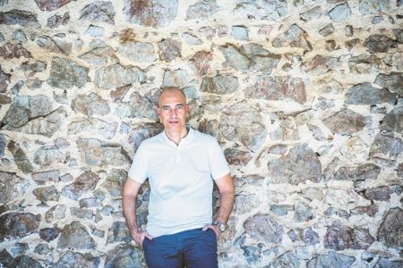 Ο Γιάννης Μόσχος στο τιμόνι του Εθνικού