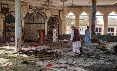 Αφγανιστάν – Στο μικροσκόπιο το Ισλαμικό Κράτος για την επίθεση αυτοκτονίας στο τζαμί