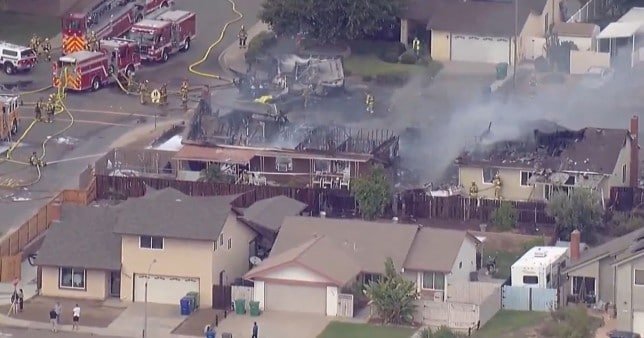 ΗΠΑ – Συνετρίβη αεροσκάφους στο Σαν Ντιέγκο – Υπάρχουν αναφορές για τραυματίες και νεκρούς | tovima.gr ΗΠΑ – Συνετρίβη αεροσκάφους στο Σαν Ντιέγκο – Υπάρχουν αναφορές για τραυματίες και νεκρούς | tovima.gr