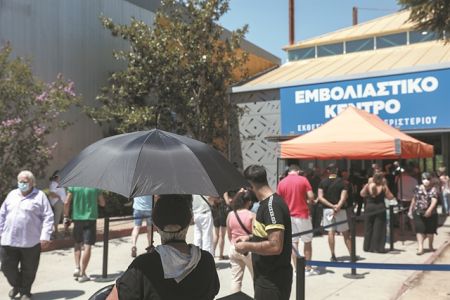 Η μεγάλη έρευνα για τους εικονικούς εμβολιασμούς – οι επίορκοι γιατροί και οι μίζες