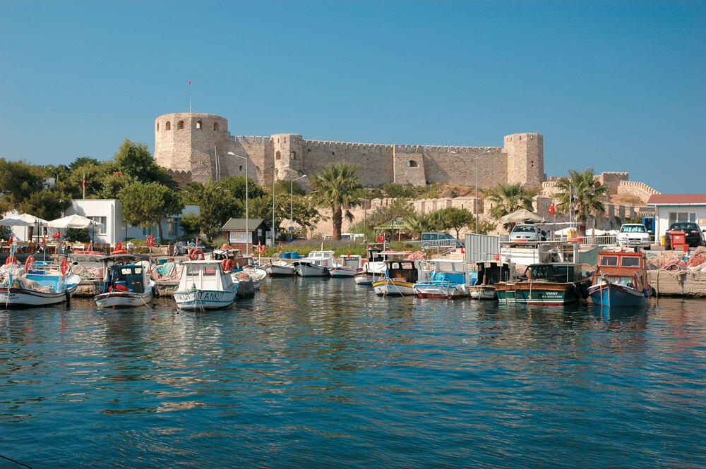 Τουρκικά ΜΜΕ – Η Άγκυρα σχεδιάζει ενίσχυση στρατιωτικής παρουσίας στην Τένεδο